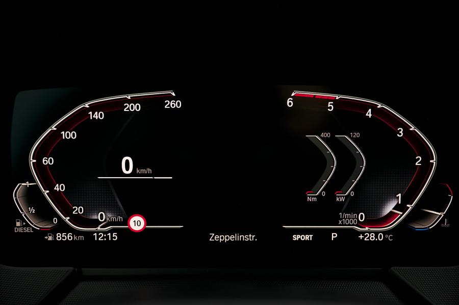 Панель приборов BMW 118d Sportline (F40) 2019 года  (WW) (фото 63 из 89)